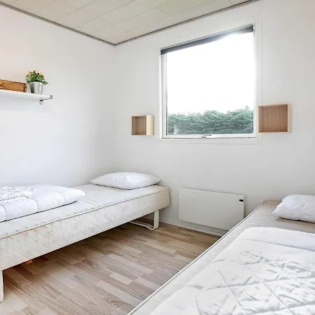 8 Person Holiday In V Ggerl Se Bøtø By